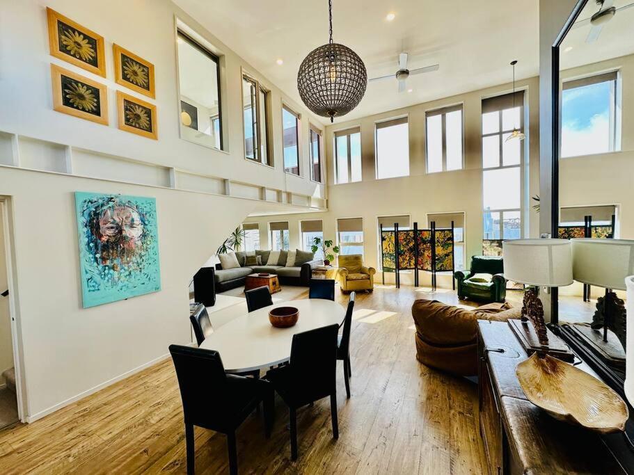 Stunning New York Loft Gallery Christchurch Zewnętrze zdjęcie