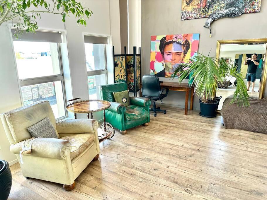 Stunning New York Loft Gallery Christchurch Zewnętrze zdjęcie